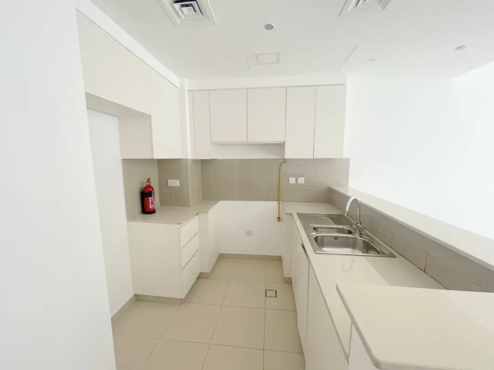 Image No.7-3 Bed Apartment for sale