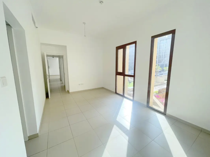 Image No.8-3 Bed Apartment for sale