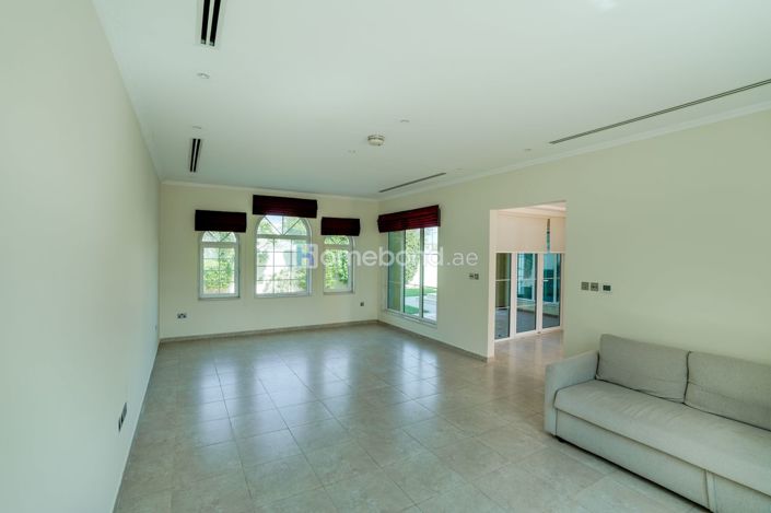 Image No.11-3 Bed Villa for sale