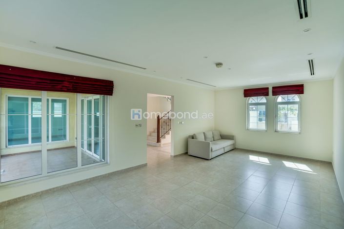 Image No.15-3 Bed Villa for sale