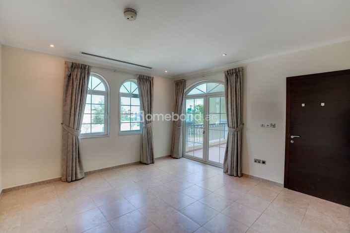 Image No.22-3 Bed Villa for sale