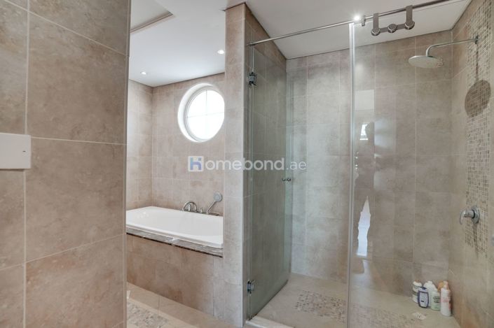 Image No.28-3 Bed Villa for sale