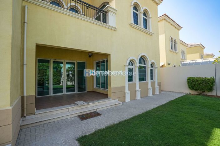 Image No.3-3 Bed Villa for sale