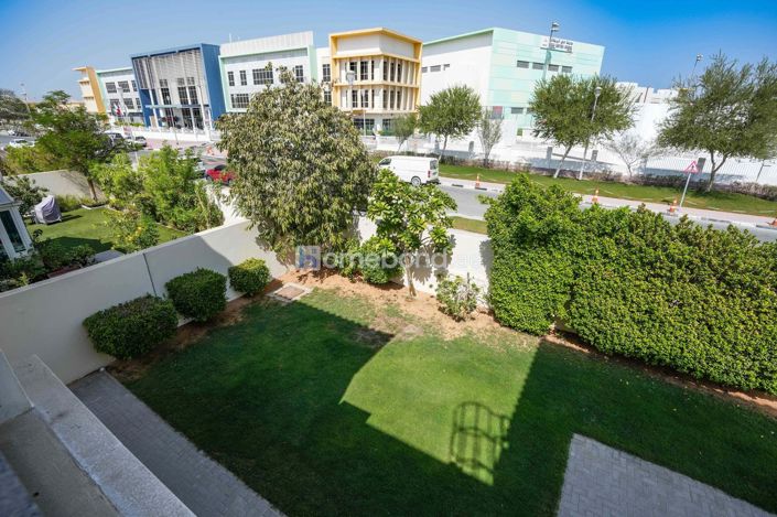 Image No.4-3 Bed Villa for sale