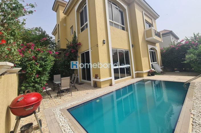 Image No.10-5 Bed Villa for sale