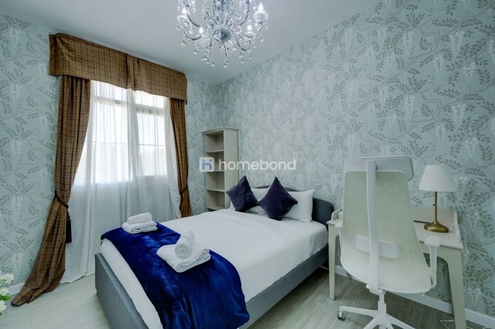 Image No.14-3 Bed Townhouse for sale