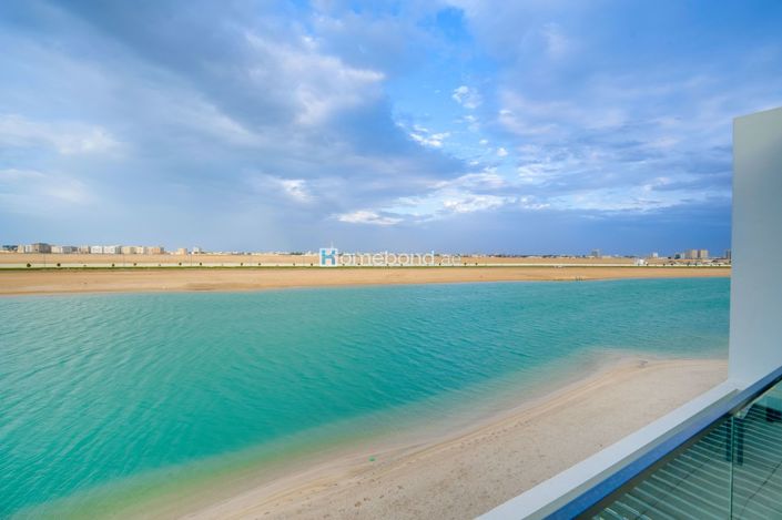 Image No.12-5 Bed Villa for sale