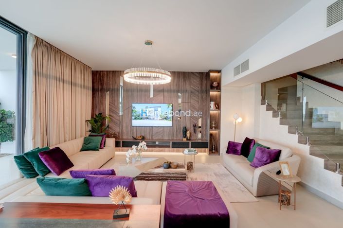 Image No.19-7 Bed Villa for sale