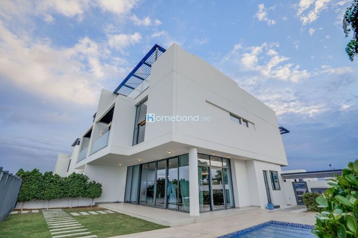 Image No.2-7 Bed Villa for sale