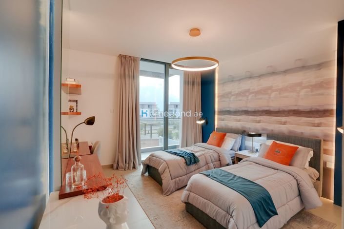 Image No.9-7 Bed Villa for sale