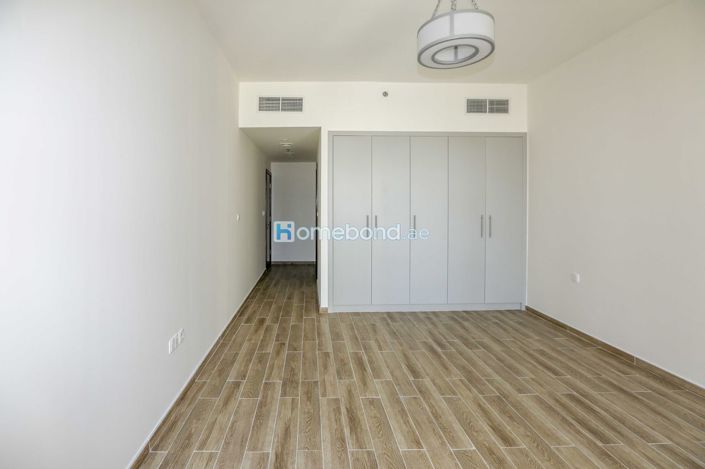 Image No.7-Appartement de 4 chambres à vendre à Business Bay