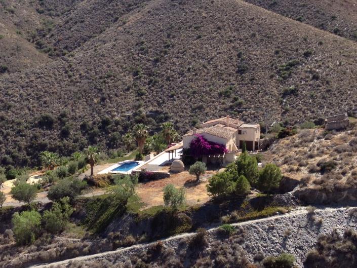 Image No.21-11 Bed Country House for sale