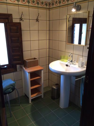 Image No.35-11 Bed Country House for sale