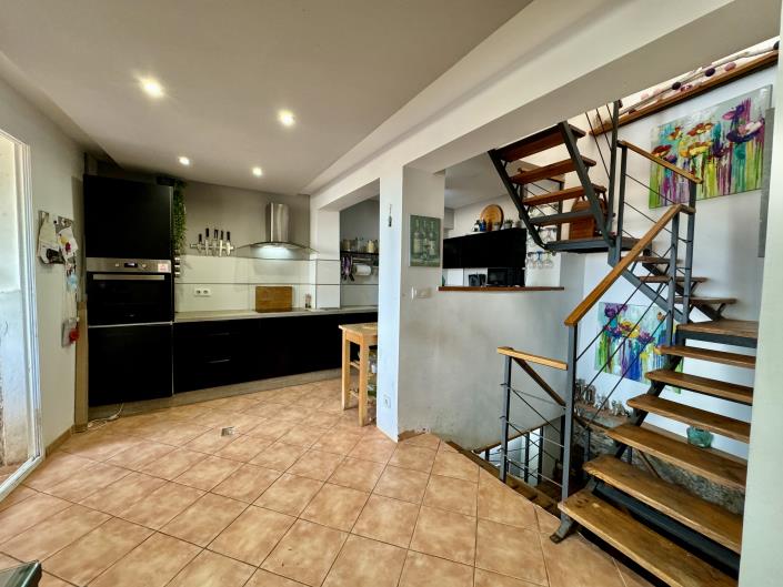 Image No.13-3 Bed Duplex for sale