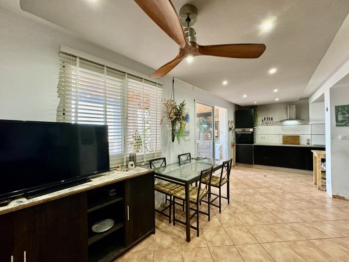 Image No.15-3 Bed Duplex for sale