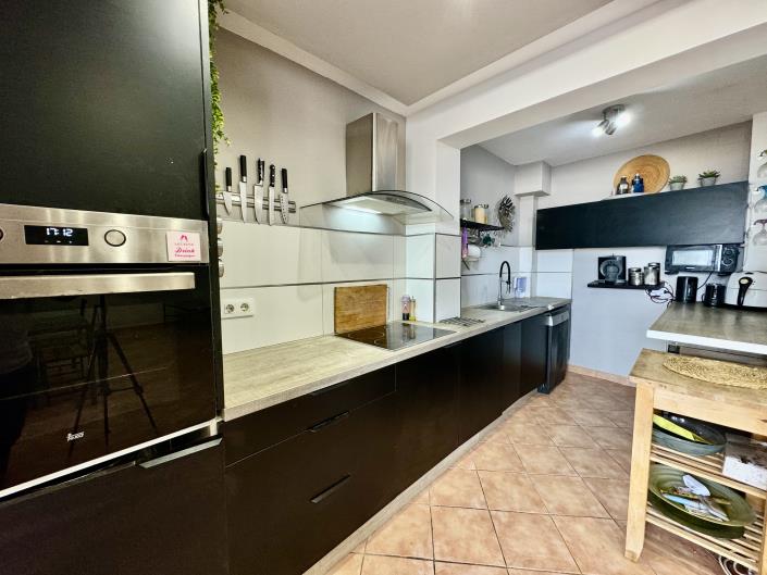 Image No.19-3 Bed Duplex for sale