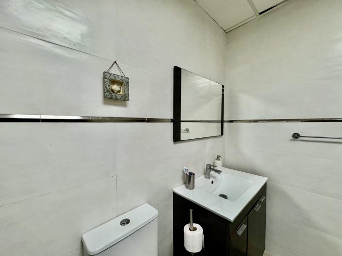 Image No.30-3 Bed Duplex for sale