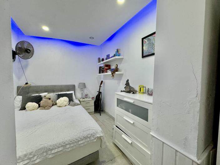 Image No.36-3 Bed Duplex for sale