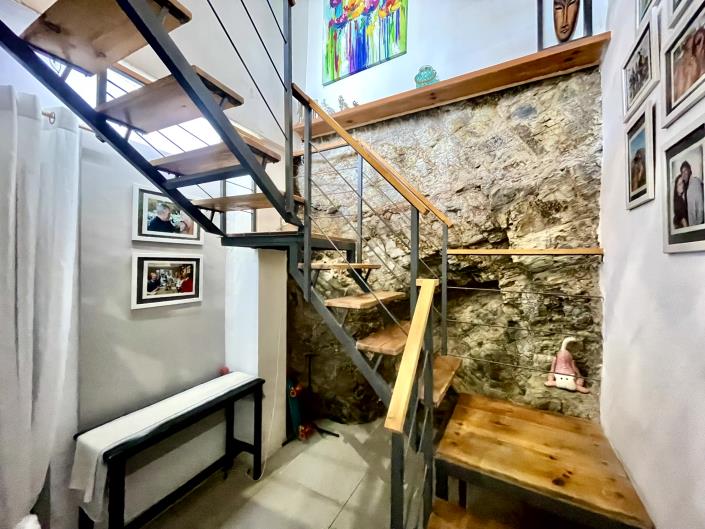 Image No.39-3 Bed Duplex for sale