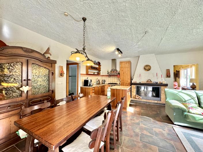 Image No.3-3 Bed Chalet for sale