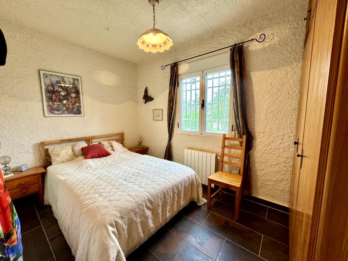 Image No.22-3 Bed Chalet for sale