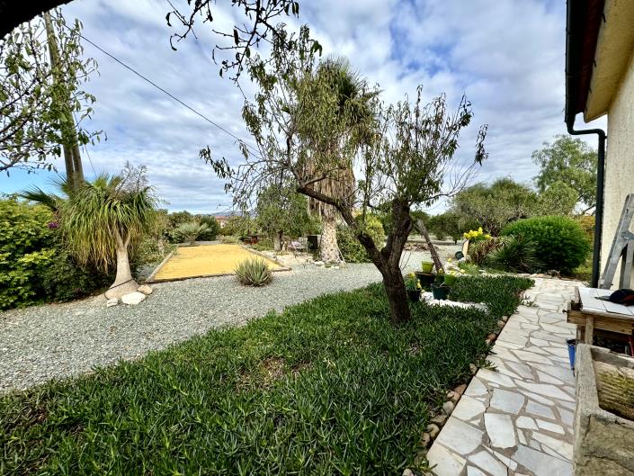 Image No.33-3 Bed Chalet for sale