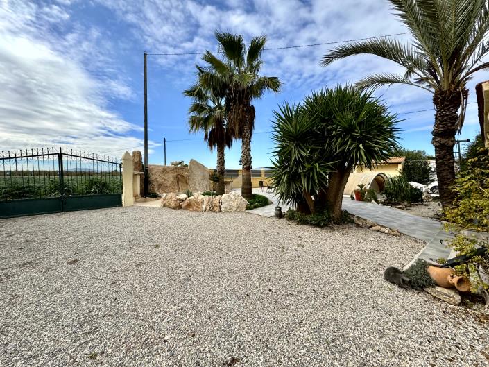 Image No.49-3 Bed Chalet for sale