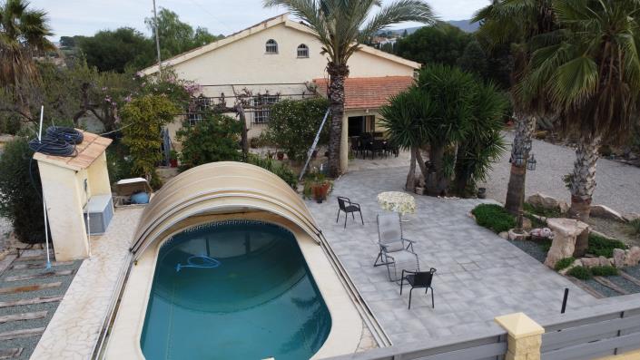 Image No.56-3 Bed Chalet for sale