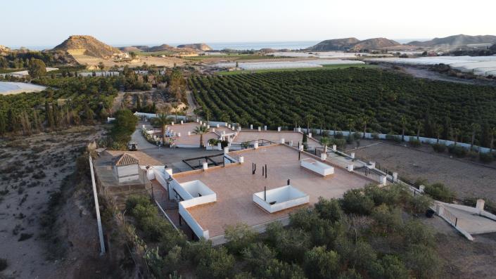 Image No.4-Chalet de 8 chambres à vendre à Águilas