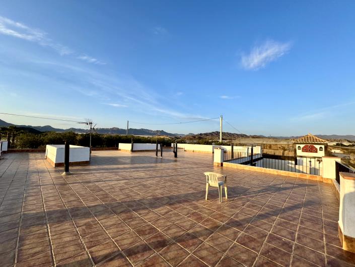 Image No.20-Chalet de 8 chambres à vendre à Águilas