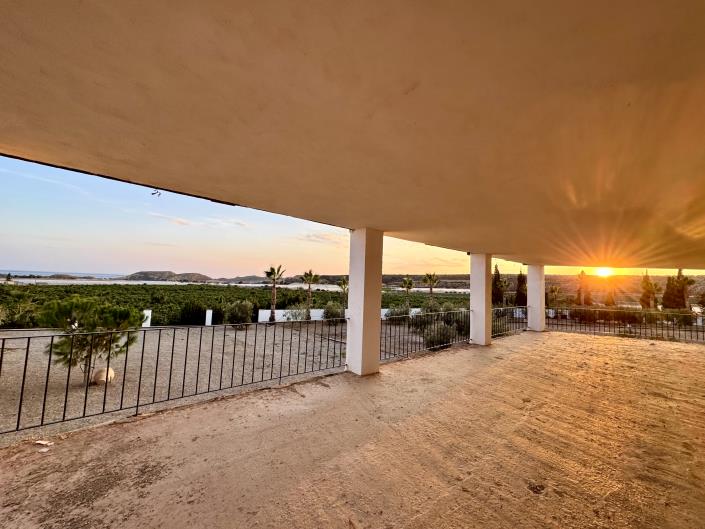 Image No.26-Chalet de 8 chambres à vendre à Águilas