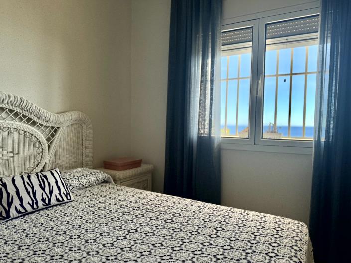 Image No.22-3 Bed House for sale