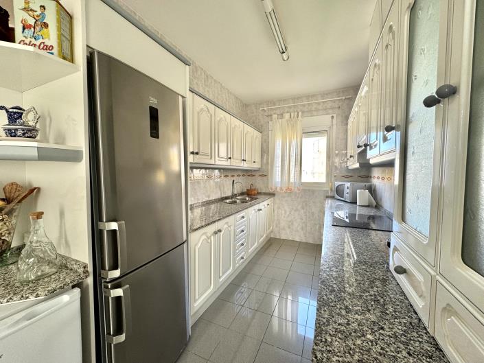 Image No.31-3 Bed House for sale