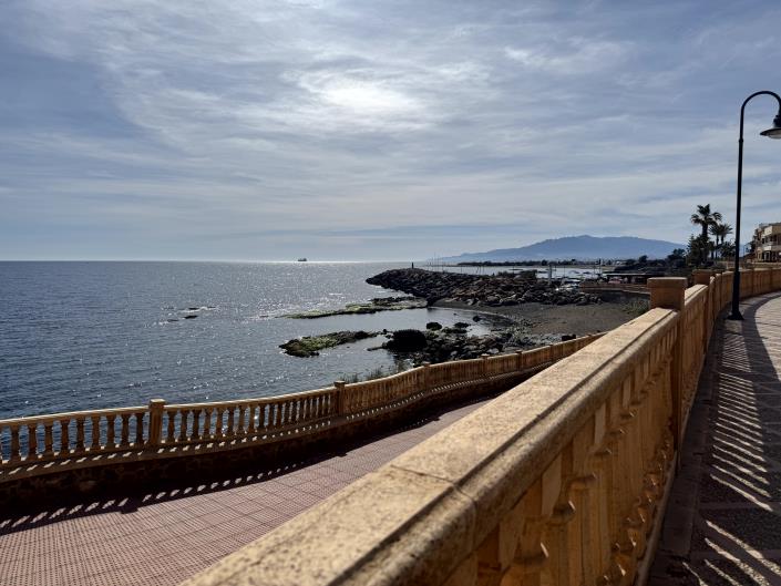 Image No.50-3 Bed House for sale