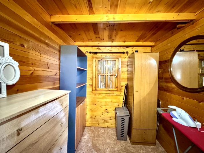 Image No.21-3 Bed Country House for sale