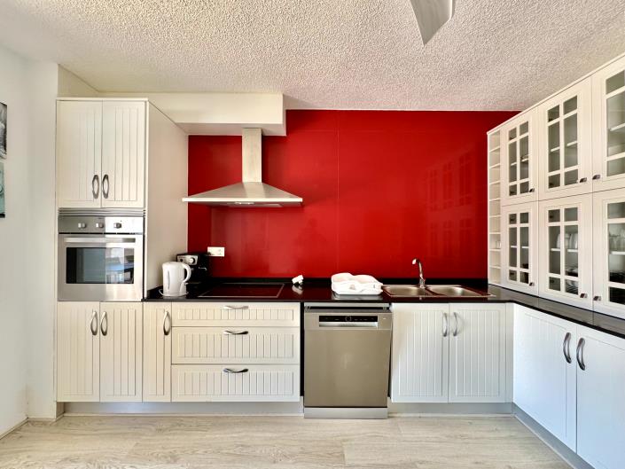 Image No.24-4 Bed Semi-Detached for sale