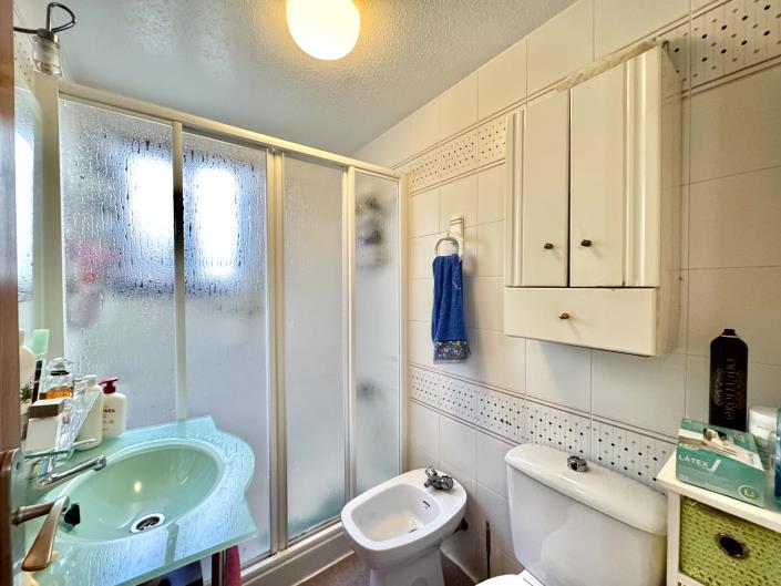 Image No.21-2 Bed Apartment for sale