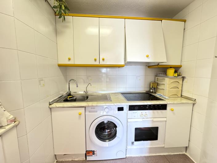 Image No.24-2 Bed Apartment for sale