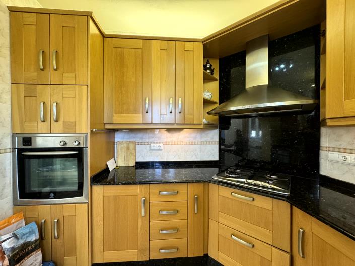 Image No.12-4 Bed Country Property for sale