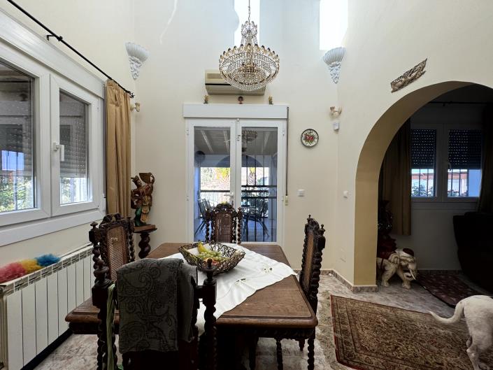 Image No.14-4 Bed Country Property for sale