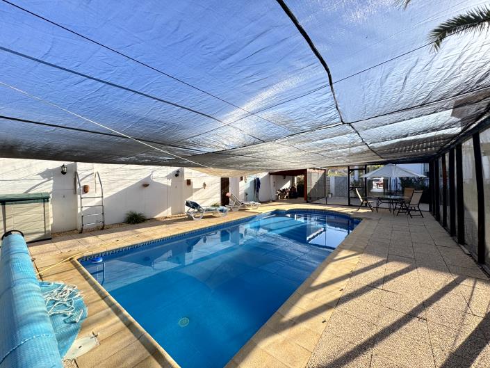 Image No.26-4 Bed Country Property for sale