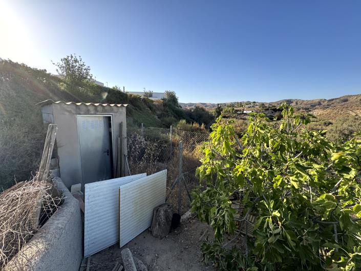 Image No.36-4 Bed Country Property for sale