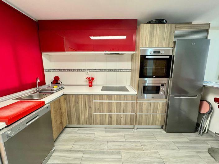 Image No.6-4 Bed Townhouse for sale