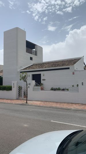 Image No.37-4 Bed Villa for sale