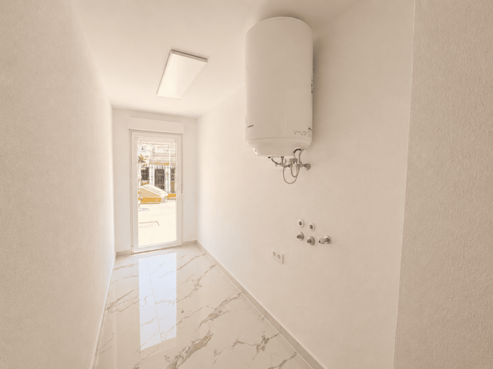 Image No.19-2 Bed Villa for sale