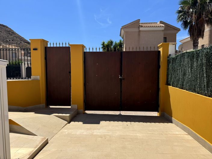 Image No.5-2 Bed Villa for sale