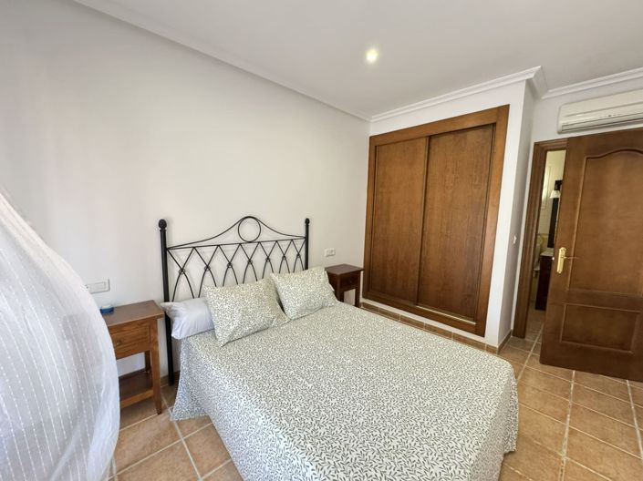 Image No.15-2 Bed Apartment for sale