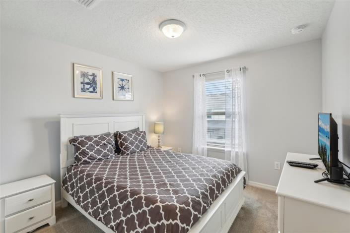 Image No.24-5 Bed Townhouse for sale