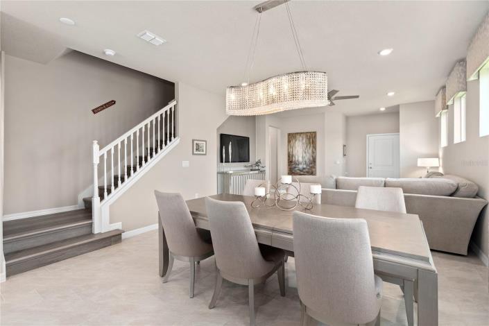 Image No.2-5 Bed House for sale