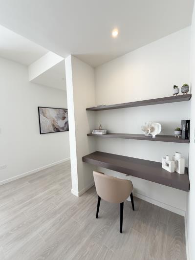 Image No.9-2 Bed Condo for sale